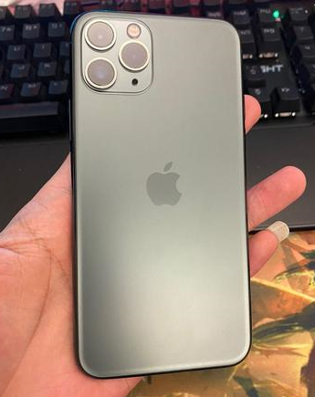 黄江镇苹果维修点分享iPhone 11 Pro黑屏小众故障解析 